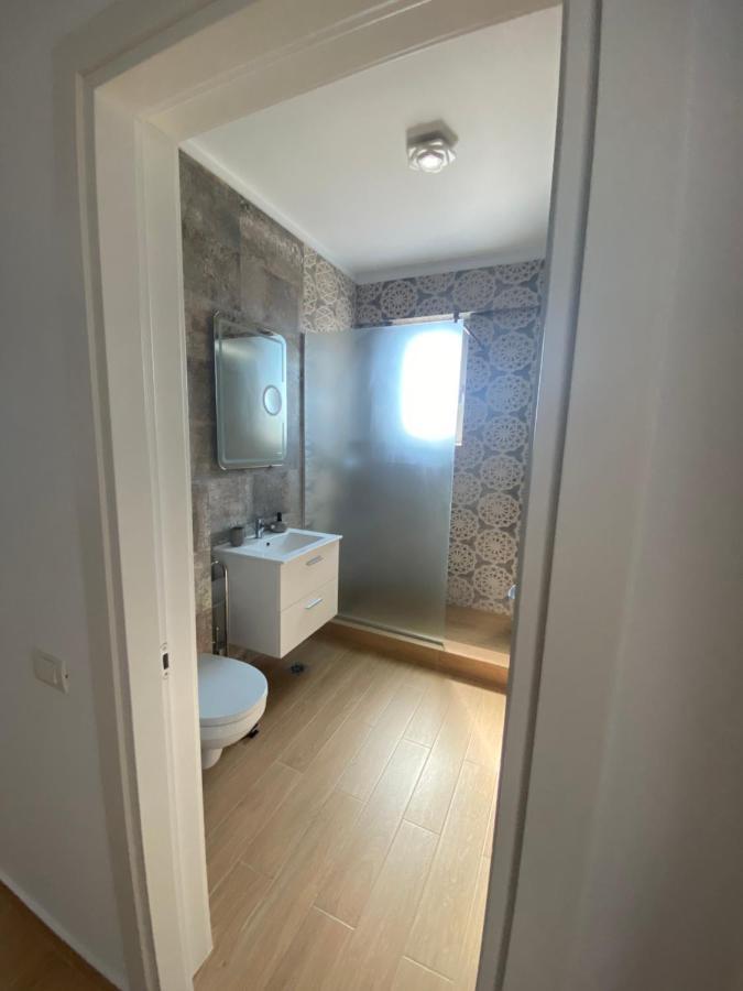 Costin Apartments C&C Residence 2 Неводарі Екстер'єр фото